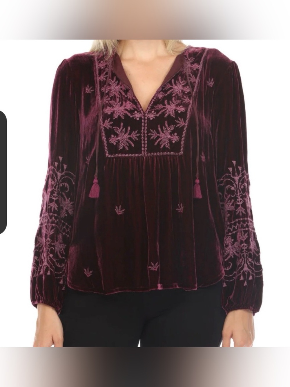 Like new perfect JOHNNY WAS palmira curved hem top in eggplant small